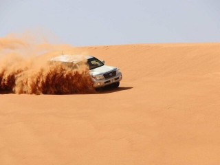 Unleash Your Adventurous Spirit with Dubai's Ultimate Desert Safari Experience
