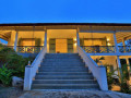 luxury-colanial-villa-in-galle-small-2