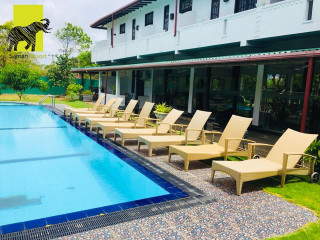 Saman Resort