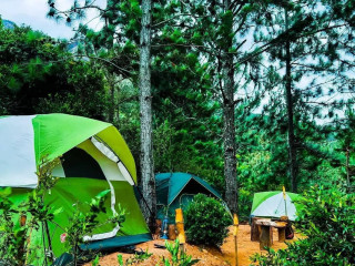Belihuloya Camping