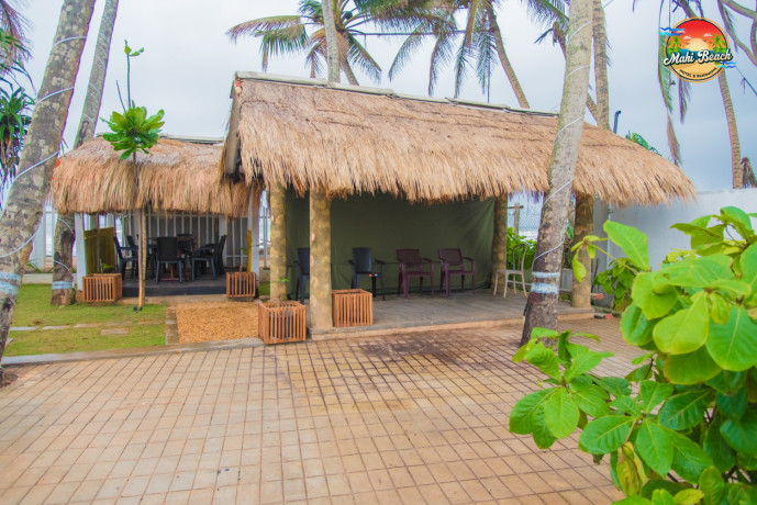 mahi-beach-hotel-restaurant-big-0