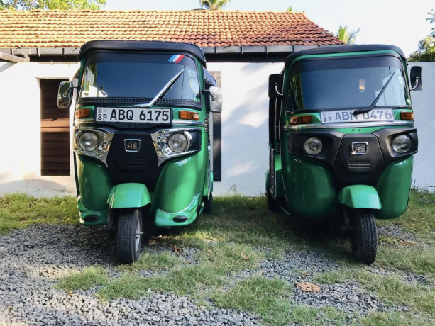 tuktuk-rental-big-0