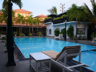 JKAB Park Hotel