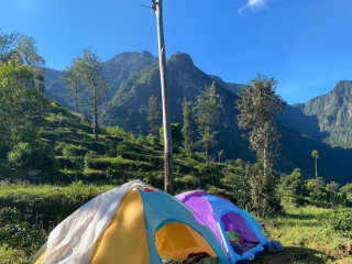 Mandaramnuwara camping
