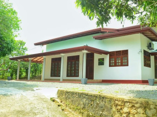 Sobasee Residence in Akuressa