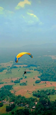 paragliding-sri-lanka-kandy-big-1