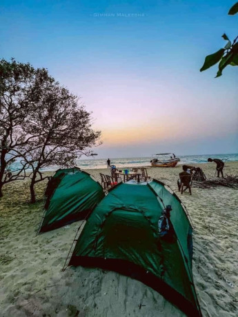 baththalangunduwa-beach-camping-kalpitiya-big-1