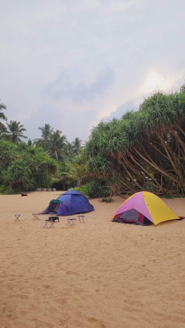 balapitiya-beach-camping-big-1
